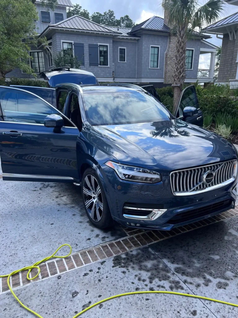 Blue Volvo XC90 after a mobile detail
