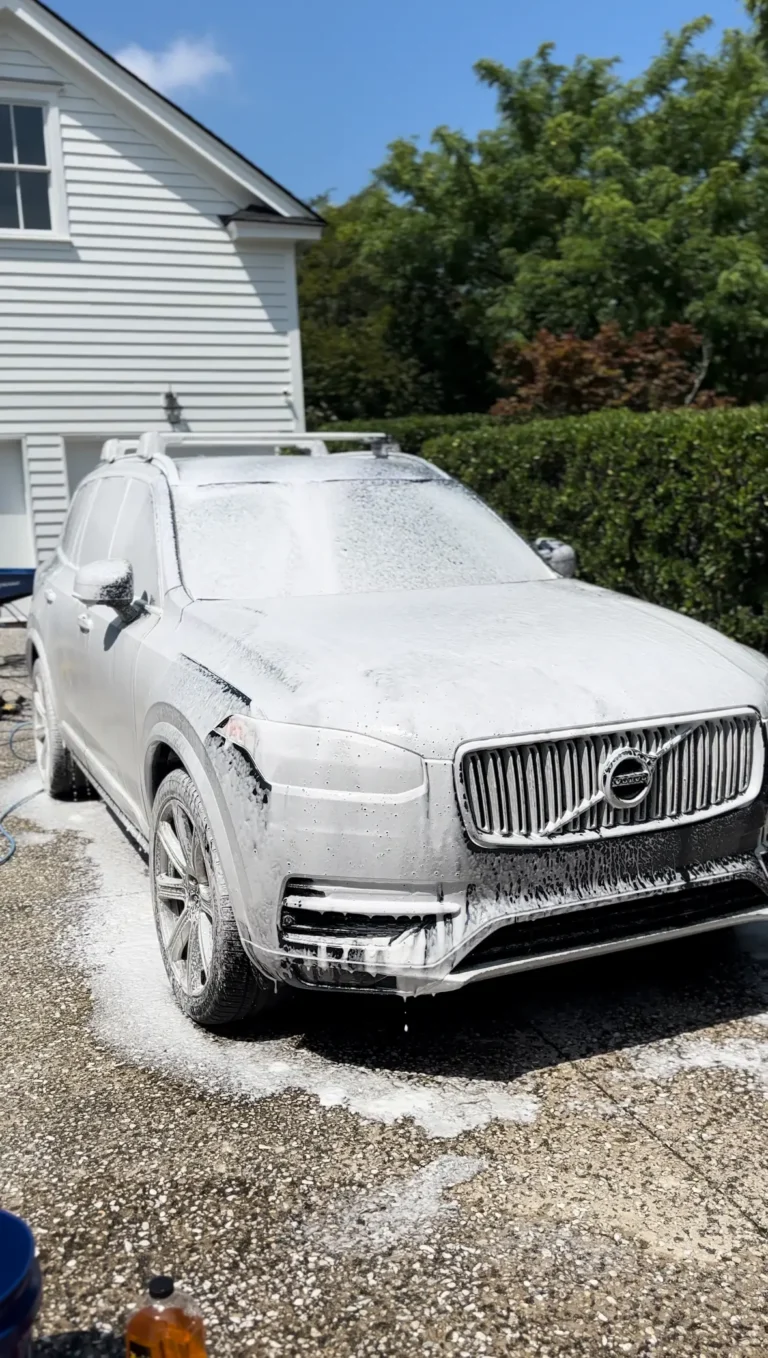 Volvo XC90 foam wash